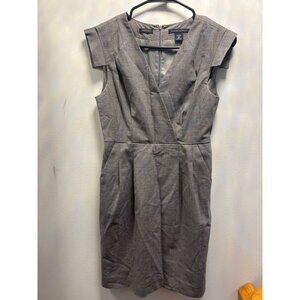 Banana Republic Gray Stretch Petite Dress 2P Virgin Wool Blend V-Neck Sleeveless